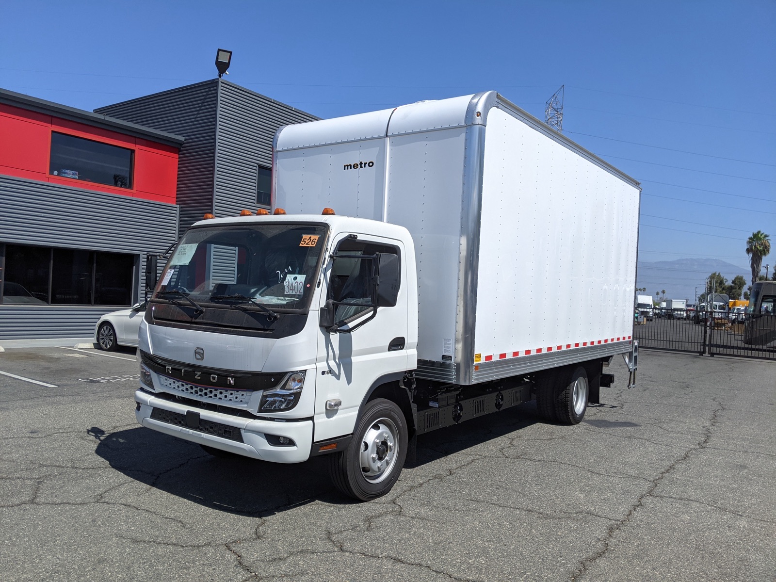 Rizon electric box truck at a Velocity Truck Centers location